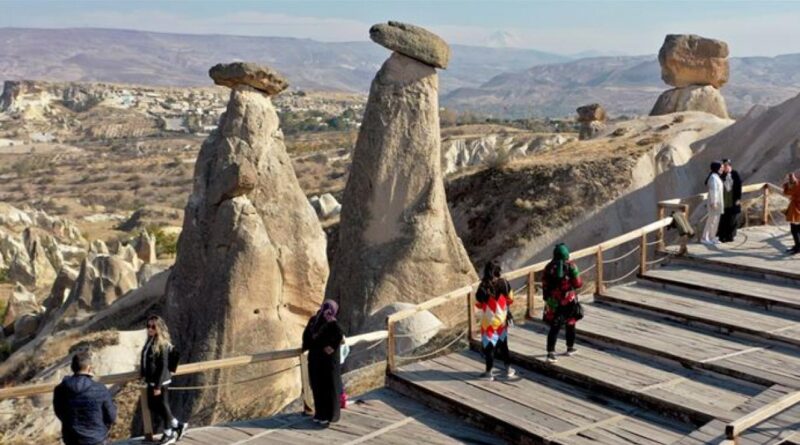 Lebih dari 3 juta wisatawan kunjungi tempat bersejarah di Cappadocia pada 2023
